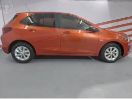 CHEVROLET - ONIX 1.0 LTZ 12V TURBO FLEX 4P AUTOMÁTICO - 2019/2020 - LARANJA - R$ 78.900,00
