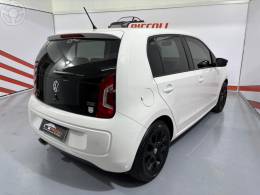 VOLKSWAGEN - UP 1.0 TSI MOVE UP 12V FLEX 4P MANUAL - 2016/2017 - BRANCA - R$ 61.900,00