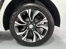CHEVROLET - ONIX 1.0 PREMIER II 12V TURBO FLEX 4P AUTOMÁTICO - 2024/2025 - BRANCA - R$ 111.900,00
