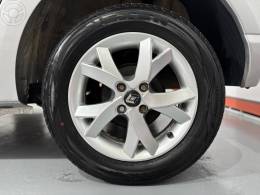 RENAULT - SANDERO 1.6 EXPRESSION 16V FLEX 4P MANUAL - 2011/2012 - PRATA - R$ 34.500,00