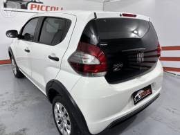 FIAT - MOBI 1.0 8V EVO FLEX LIKE. MANUAL - 2022/2023 - BRANCA - R$ 51.900,00