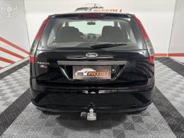 FORD - FIESTA 1.0 MPI HATCH 8V FLEX 4P MANUAL - 2012/2013 - PRETA - R$ 30.900,00