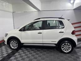 VOLKSWAGEN - FOX 1.0 MPI TRENDLINE 12V FLEX 4P MANUAL - 2016/2016 - BRANCA - R$ 55.500,00