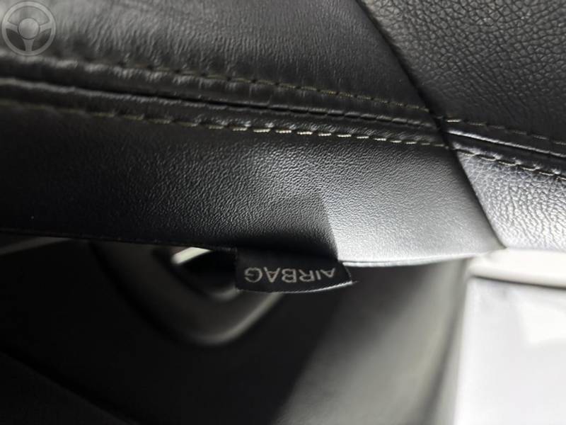 CHEVROLET - CRUZE 1.8 LT 16V FLEX 4P AUTOMÁTICO - 2014/2014 - BRANCA - R$ 63.500,00