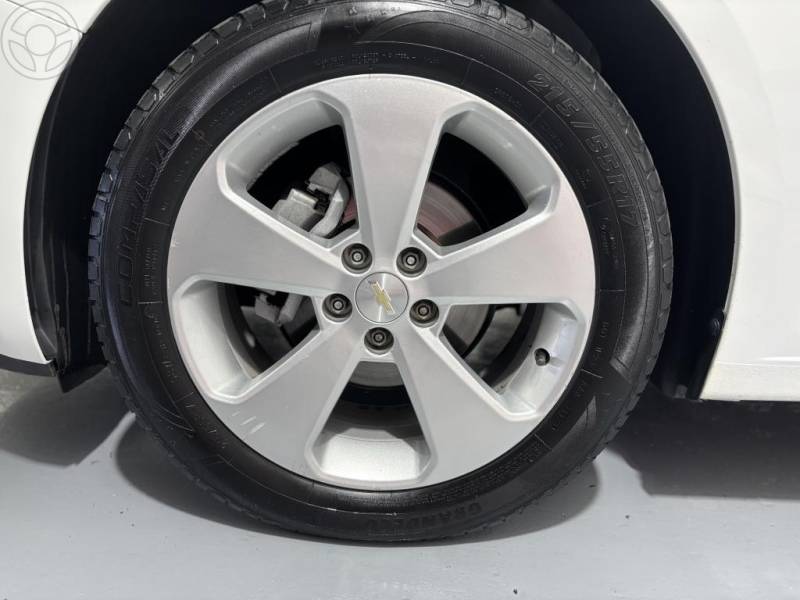 CHEVROLET - CRUZE 1.8 LT 16V FLEX 4P AUTOMÁTICO - 2014/2014 - BRANCA - R$ 63.500,00