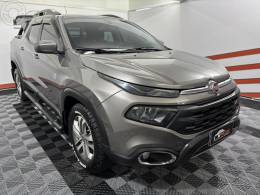 FIAT - TORO 2.0 16V TURBO DIESEL FREEDOM 4WD MANUAL - 2020/2020 - CINZA - R$ 102.900,00
