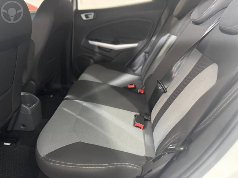 FORD - ECOSPORT 1.6 FREESTYLE 16V FLEX 4P AUTOMÁTICO - 2017/2017 - BRANCA - R$ 65.900,00