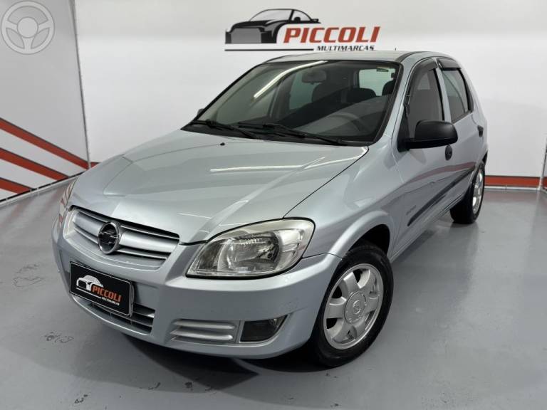 CHEVROLET - CELTA 1.0 MPFI SUPER 8V FLEX 4P MANUAL - 2007/2008 - PRATA - R$ 23.900,00