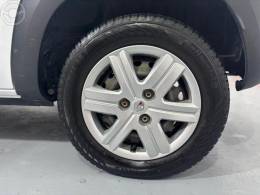 RENAULT - KWID 1.0 12V SCE FLEX ZEN MANUAL - 2021/2022 - BRANCA - R$ 48.900,00