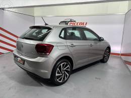 VOLKSWAGEN - POLO 1.0200 TSI HIGHLINE AUTOMÁTICO - 2021/2022 - CINZA - R$ 94.900,00