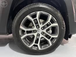 JEEP - RENEGADE 1.3 LONGITUDE T270 TURBO FLEX 4P AUTOMÁTICO - 2022/2023 - CINZA - R$ 109.900,00