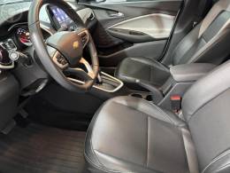 CHEVROLET - ONIX 1.0 PREMIER II 12V TURBO FLEX 4P AUTOMÁTICO - 2024/2025 - BRANCA - R$ 111.900,00
