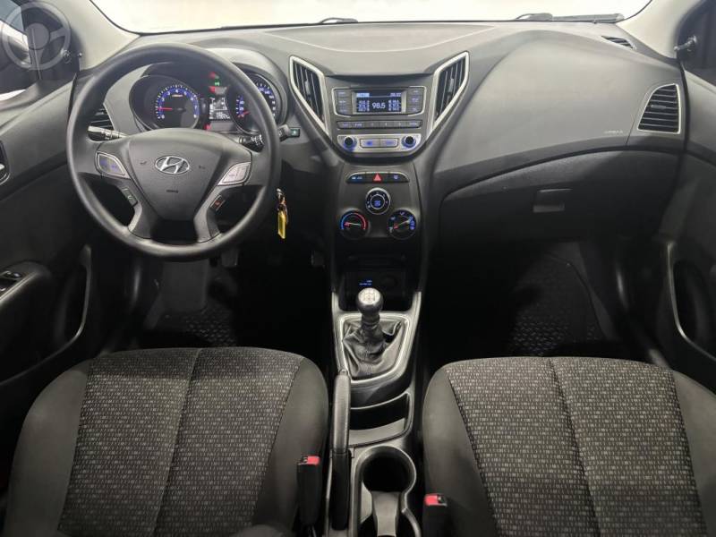 HYUNDAI - HB20 1.0 COMFORT PLUS 12V FLEX 4P MANUAL - 2016/2016 - PRETA - R$ 48.900,00