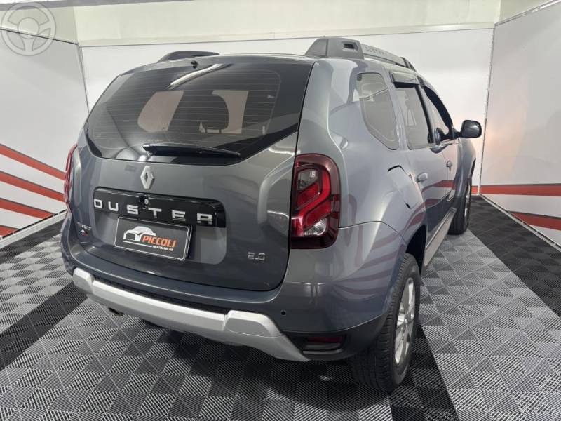RENAULT - DUSTER 2.0 DYNAMIQUE 4X2 16V FLEX 4P AUTOMÁTICO - 2018/2019 - CINZA - R$ 75.900,00