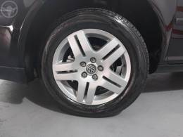 VOLKSWAGEN - GOLF 1.6 MI 8V 4P MANUAL - 2003/2003 - PRETA - R$ 33.900,00