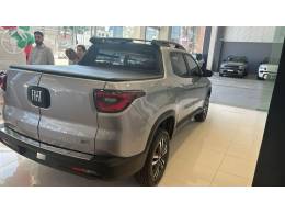 FIAT - TORO 1.3 FREEDOM T270 4X2 16V FLEX 4P AUTOMÁTICO - 2024/2025 - CINZA - R$ 138.900,00