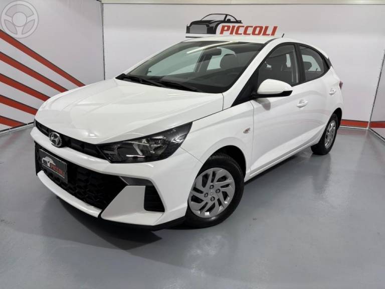 HYUNDAI - HB20 1.0 SENSE PLUS 12V FLEX 4P MANUAL - 2023/2024 - BRANCA - R$ 69.900,00