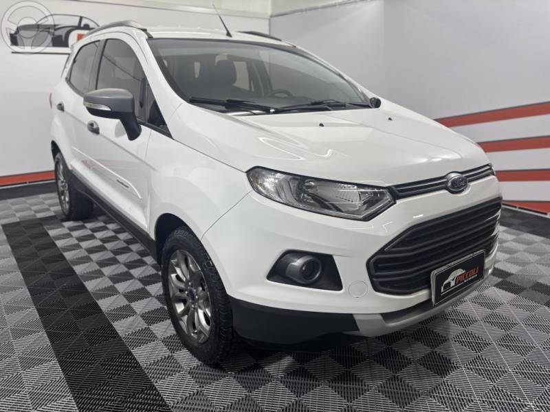 FORD - ECOSPORT 1.6 FREESTYLE 16V FLEX 4P AUTOMÁTICO - 2017/2017 - BRANCA - R$ 65.900,00