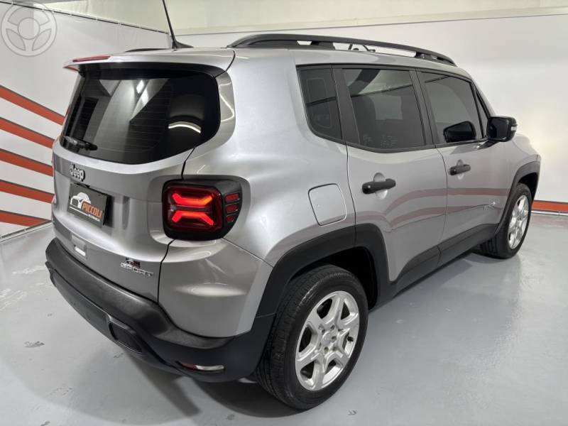 JEEP - RENEGADE 1.3 SPORT T270 16V TURBO FLEX 4P AUTOMÁTICO - 2023/2023 - PRATA - R$ 105.900,00