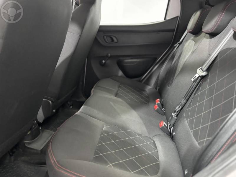 RENAULT - KWID 1.0 12V SCE FLEX ZEN MANUAL - 2023/2024 - PRATA - R$ 51.900,00