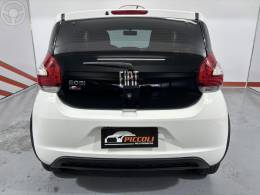 FIAT - MOBI 1.0 8V EVO FLEX LIKE. MANUAL - 2022/2023 - BRANCA - R$ 51.900,00