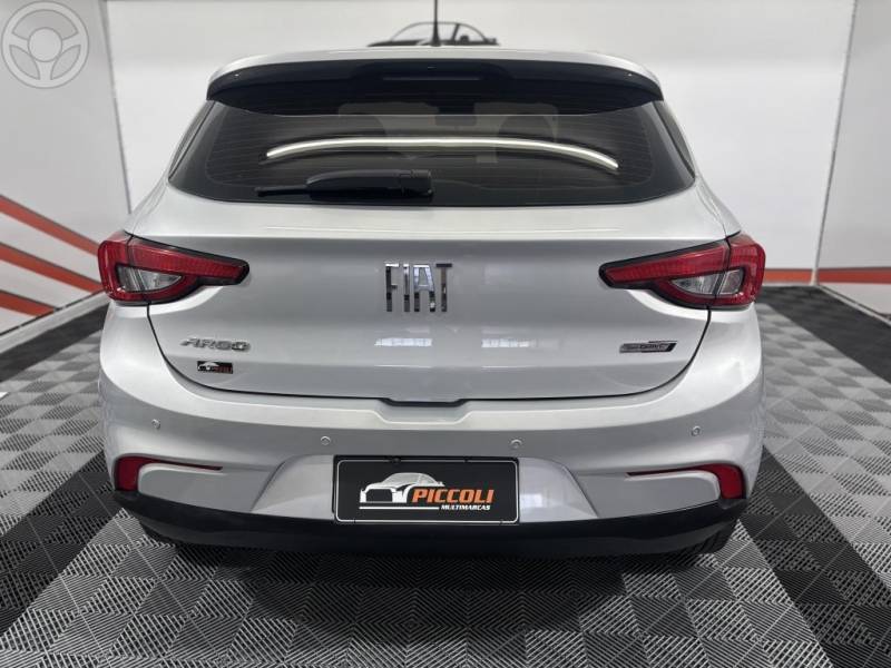 FIAT - ARGO 1.0 FIREFLY FLEX DRIVE MANUAL - 2021/2022 - PRATA - R$ 59.900,00
