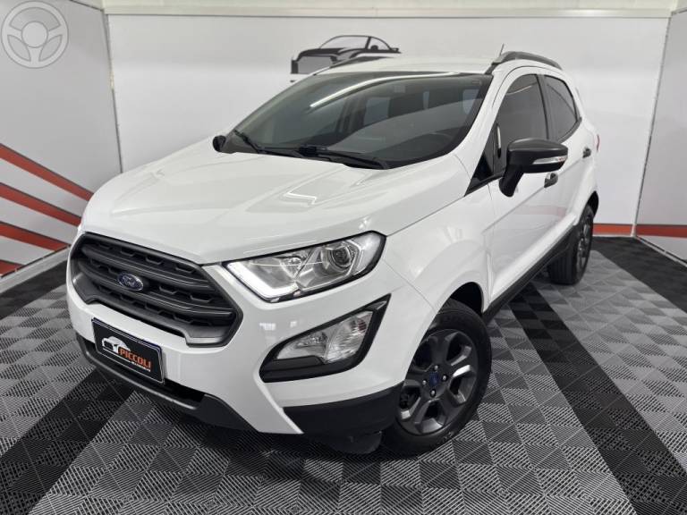 FORD - ECOSPORT 1.5 TIVCT FLEX FREESTYLE MANUAL - 2018/2019 - BRANCA - R$ 74.900,00