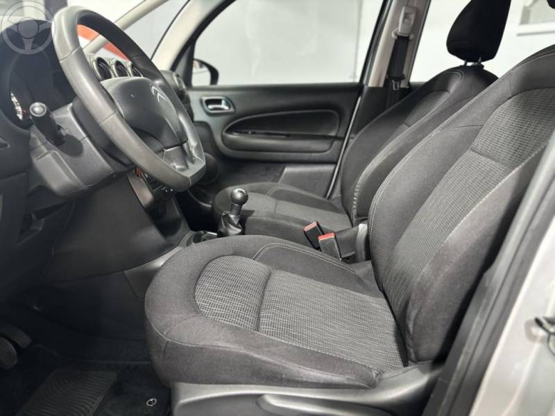 CITROËN - C3 PICASSO 1.5 TENDANCE 4P FLEX MANUAL - 2015/2015 - PRATA - R$ 42.900,00