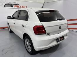 VOLKSWAGEN - GOL 1.6 MSI TOTALFLEX TRENDLINE 4P MANUAL - 2021/2022 - BRANCA - R$ 58.900,00