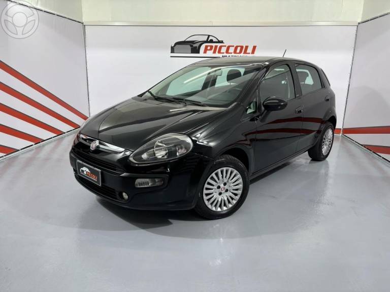 FIAT - PUNTO 1.4 ATTRACTIVE 8V FLEX 4P MANUAL - 2013/2014 - PRETA - R$ 39.900,00