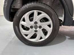 FIAT - MOBI 1.0 8V EVO FLEX LIKE. ON MANUAL - 2023/2023 - BRANCA - R$ 53.900,00