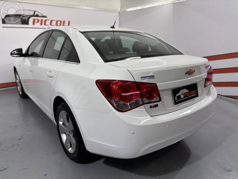 CHEVROLET - CRUZE 1.8 LT 16V FLEX 4P AUTOMÁTICO - 2014/2014 - BRANCA - R$ 63.500,00