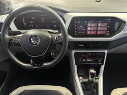 VOLKSWAGEN - T-CROSS 1.4 HIGHLINE TSI 16V FLEX 4P AUTOMÁTICO - 2021/2021 - BRANCA - R$ 111.900,00