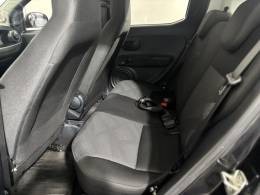 FIAT - MOBI 1.0 8V EVO FLEX LIKE. MANUAL - 2018/2019 - PRETA - R$ 45.900,00