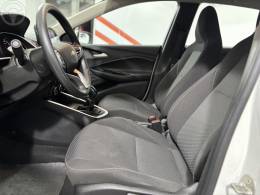 CHEVROLET - ONIX 1.0 LT2 FLEX 4P MANUAL - 2023/2024 - BRANCA - R$ 69.900,00