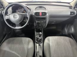 CHEVROLET - CORSA 1.4 MPFI MAXX 8V FLEX 4P MANUAL - 2011/2012 - BRANCA - R$ 34.900,00