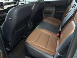 FORD - MAVERICK 2.0 LARIAT FX4 ECOBOOST AUTOMÁTICO - 2023/2023 - AZUL - R$ 175.900,00