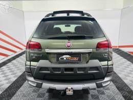 FIAT - PALIO 1.8 MPI ADVENTURE LOCKER WEEKEND 8V FLEX 4P AUTOMATIZADO - 2014/2015 - VERDE - R$ 47.900,00