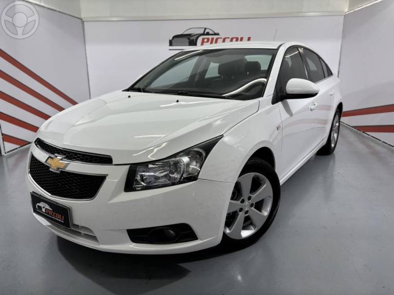 CHEVROLET - CRUZE 1.8 LT 16V FLEX 4P AUTOMÁTICO - 2014/2014 - BRANCA - R$ 64.900,00