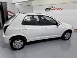 CHEVROLET - CELTA 1.0 MPFI LT 8V FLEX 4P MANUAL - 2013/2014 - BRANCA - R$ 35.500,00