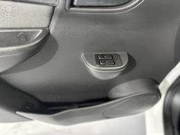 CHEVROLET - CELTA 1.0 MPFI VHC SPIRIT 8V FLEX 4P MANUAL - 2013/2014 - BRANCA - R$ 34.900,00