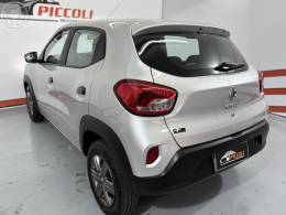 RENAULT - KWID 1.0 12V SCE FLEX ZEN MANUAL - 2023/2024 - PRATA - R$ 53.900,00