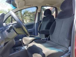 CITROËN - C3 1.6 EXCLUSIVE 16V FLEX 4P AUTOMÁTICO - 2011/2012 - VERMELHA - R$ 35.900,00