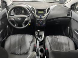 HYUNDAI - HB20 1.0 COMFORT PLUS 12V FLEX 4P MANUAL - 2014/2015 - VERMELHA - R$ 47.900,00