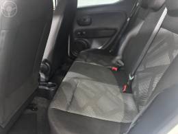 FIAT - MOBI 1.0 8V EVO FLEX LIKE. MANUAL - 2022/2023 - BRANCA - R$ 52.900,00