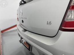 RENAULT - SANDERO 1.6 EXPRESSION 16V FLEX 4P MANUAL - 2011/2012 - PRATA - R$ 34.500,00