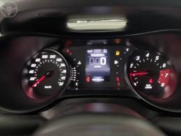 FIAT - ARGO 1.0 FIREFLY FLEX DRIVE MANUAL - 2023/2024 - BRANCA - R$ 69.900,00