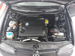VOLKSWAGEN - GOLF 1.6 MI 8V 4P MANUAL - 2003/2003 - PRETA - R$ 33.900,00