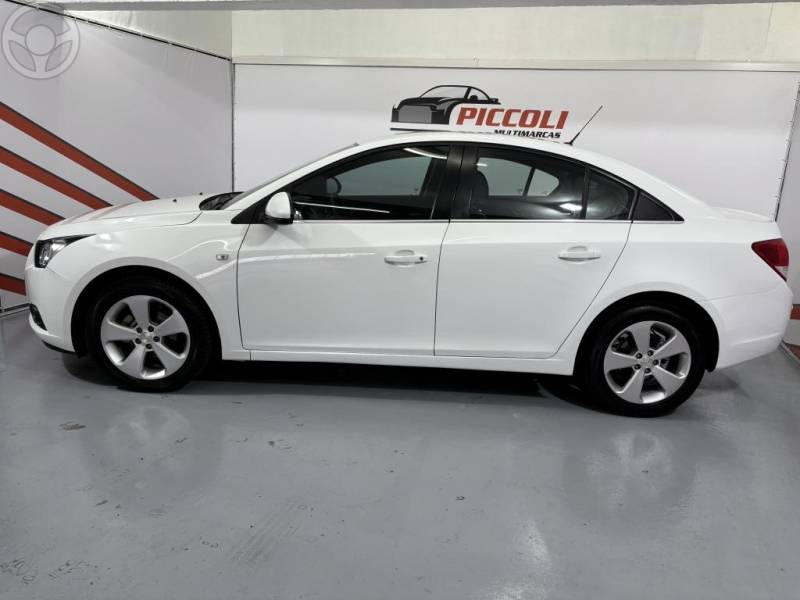 CHEVROLET - CRUZE 1.8 LT 16V FLEX 4P AUTOMÁTICO - 2014/2014 - BRANCA - R$ 63.500,00