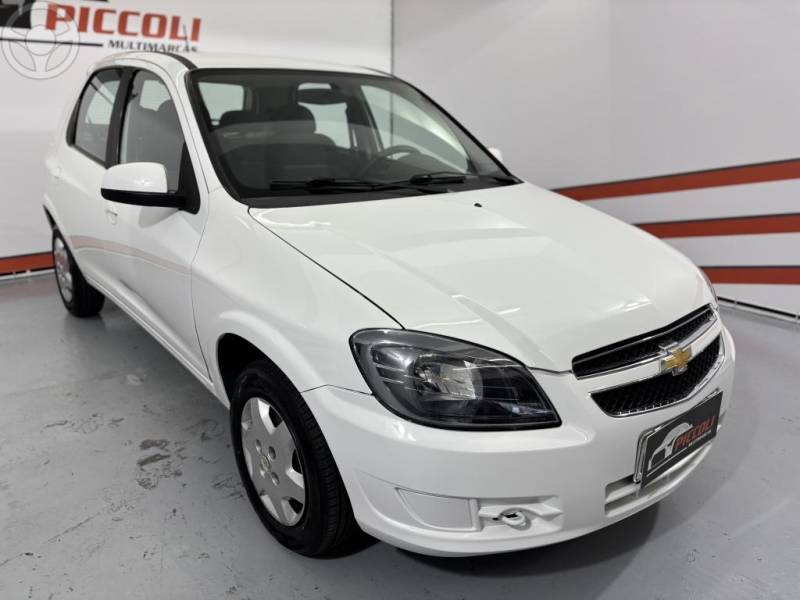 CHEVROLET - CELTA 1.0 MPFI VHC SPIRIT 8V FLEX 4P MANUAL - 2013/2014 - BRANCA - R$ 34.900,00